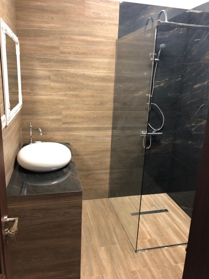 M Rooms Bukarest Eksteriør billede