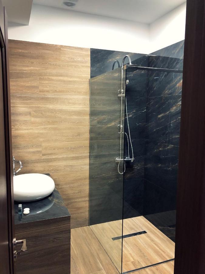 M Rooms Bukarest Eksteriør billede